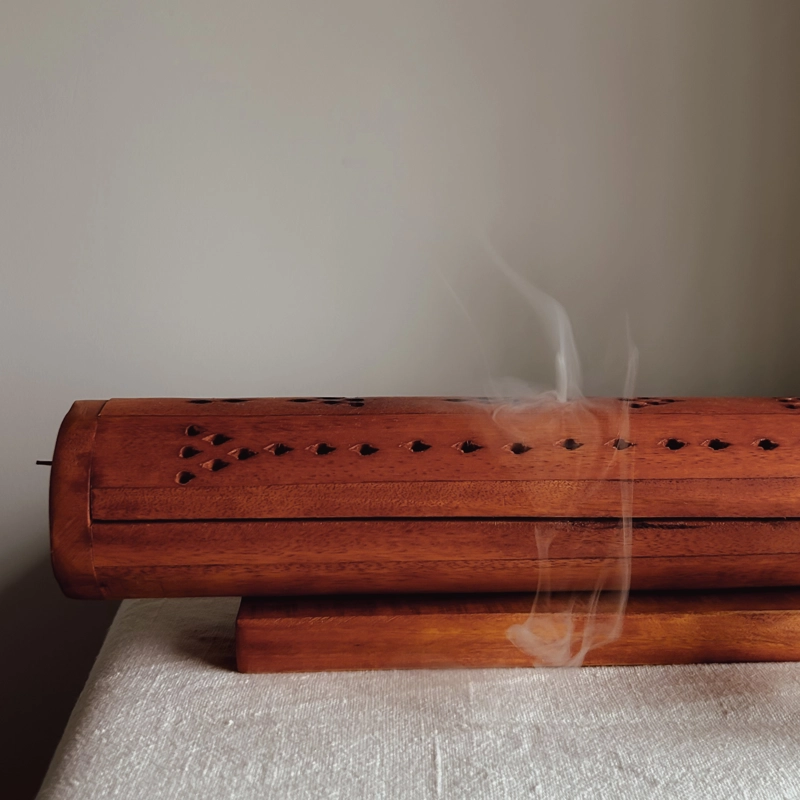 bruciaincenso chiuso